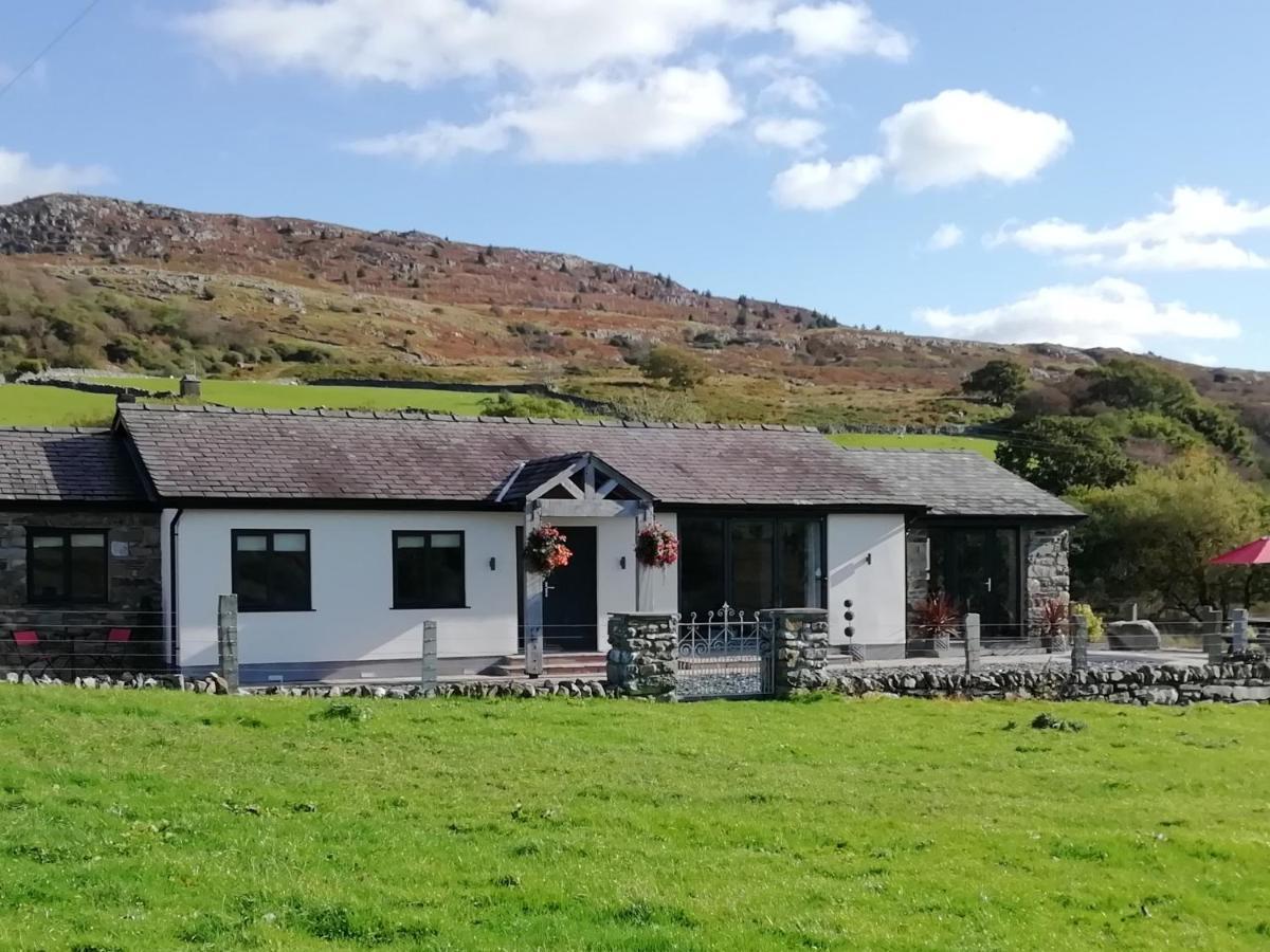 Cartref Villa Trawsfynydd Exterior photo